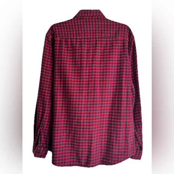 American Eagle Red and Black Plaid Flannel Shirt Men’s Size Large - Picture 3 of 3